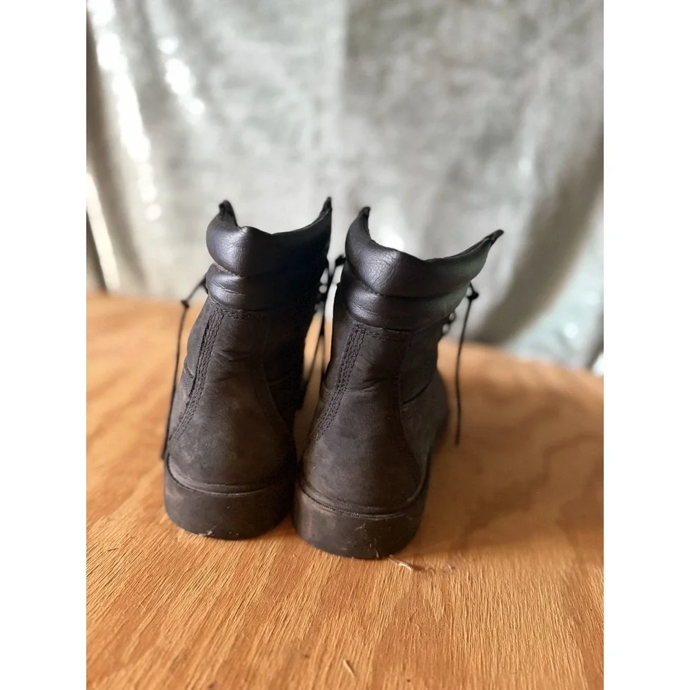 Size 9 Womens-Timberland Waterproof Men's Boots - Black